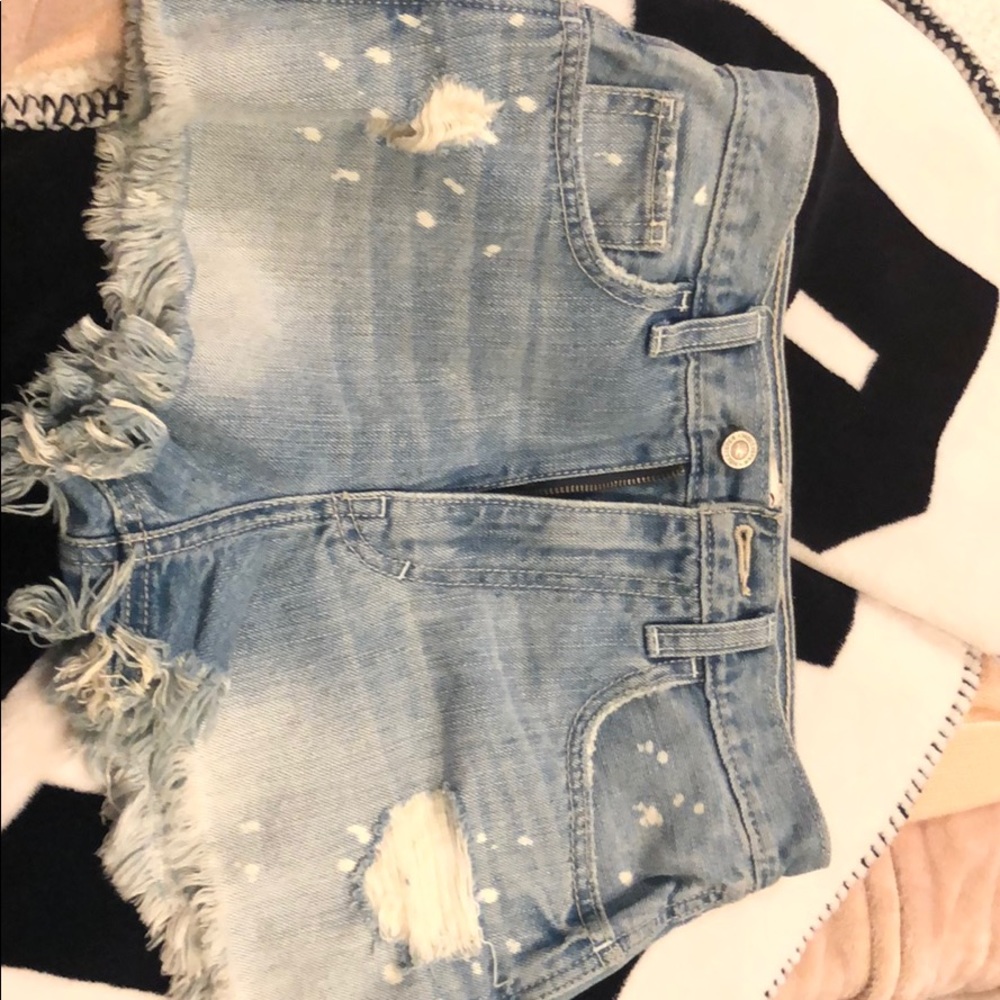 Hollister shorts never been worn